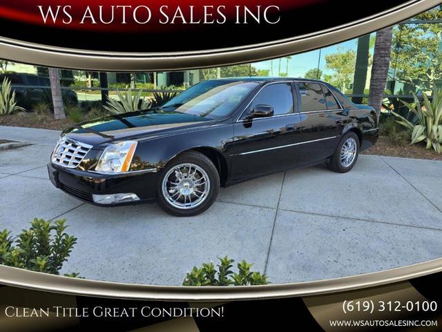 2010 cadillac dts base