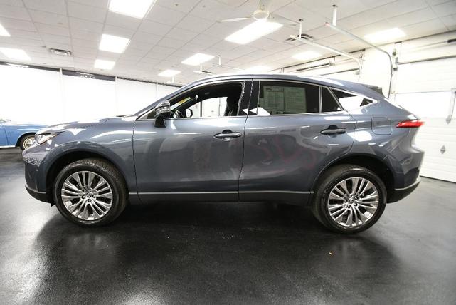 2023 toyota venza xle