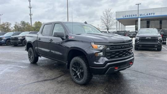 new 2024 chevrolet silverado 1500 custom trail boss crew cab short bed 4wd