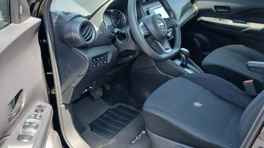 2024 nissan kicks s
