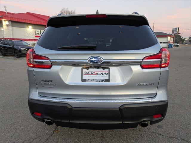 2019 subaru ascent premium 8-passenger
