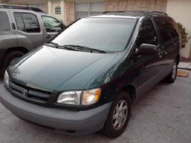 1998 toyota sienna le, excellent condition in tampa, fl