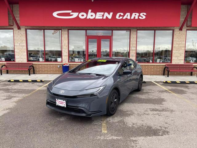 2023 toyota prius le