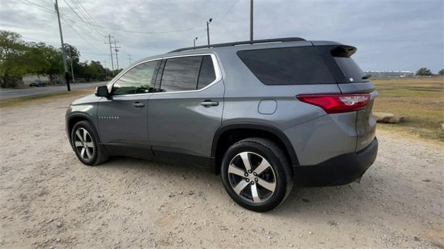 2021 chevrolet traverse lt leather