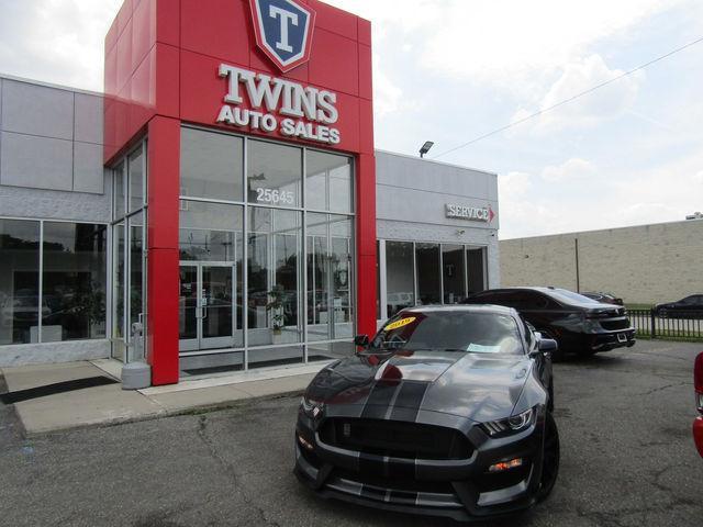 2019 ford shelby gt350 base