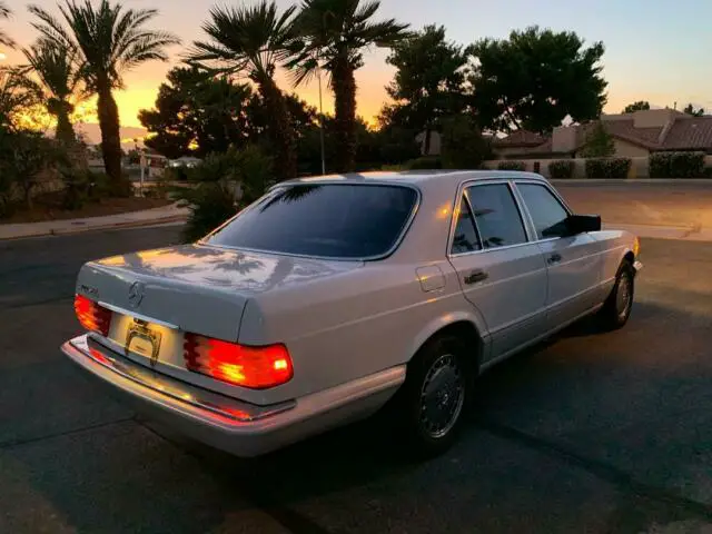 1991 mercedes benz 300se - classic benz!