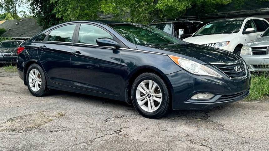 2013 hyundai sonata gls