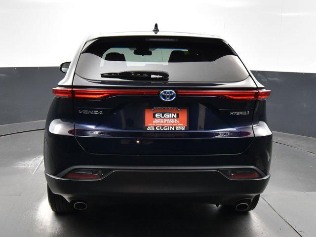 2021 toyota venza le