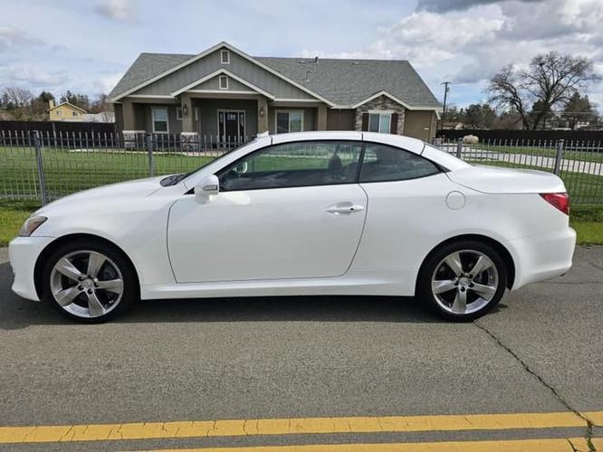 2011 lexus is base 2dr convertible in sacramento, california