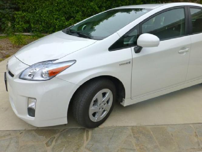 toyota prius in thousand oaks, ca