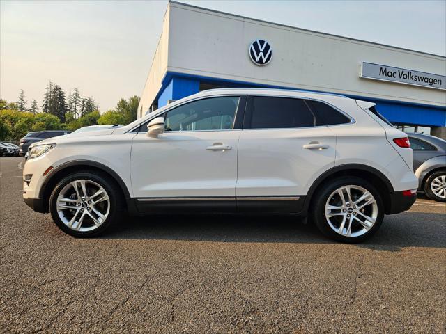 2015 lincoln mkc base