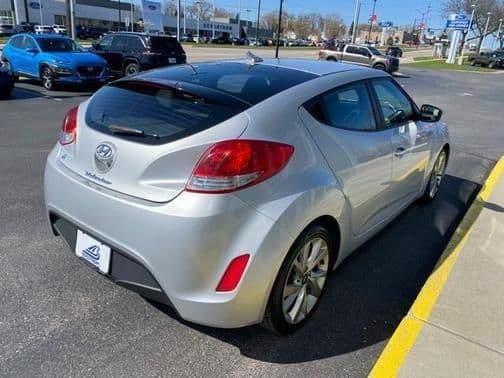 2016 hyundai veloster base in green bay, wisconsin