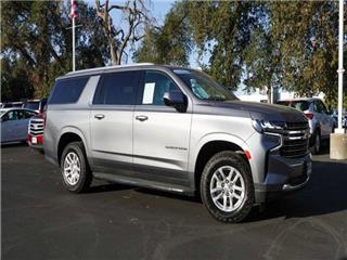 2022 Chevrolet Suburban lt