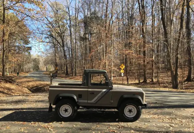 1990 land rover defender 90 200tdi turbo diesel 4x4 pick up truck