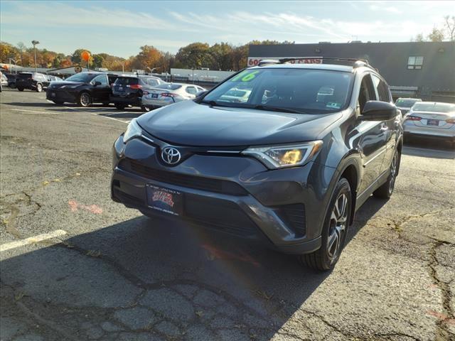 2016 toyota rav4 le