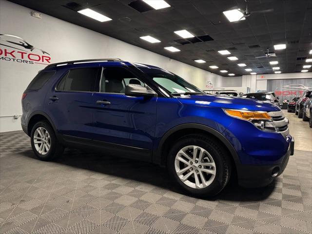 2015 ford explorer base