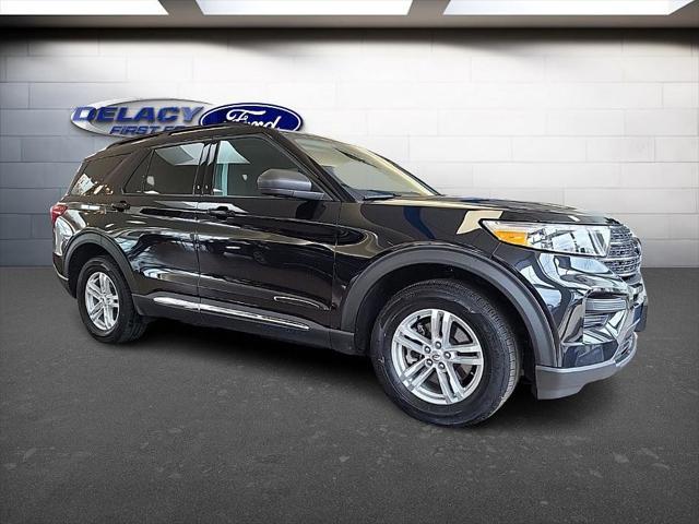 2022 ford explorer xlt