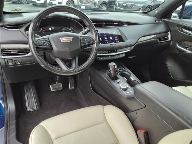 2019 cadillac xt4 sport