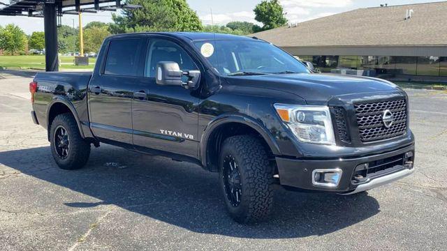 2018 nissan titan pro-4x