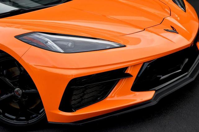 2022 chevrolet corvette stingray w/2lt