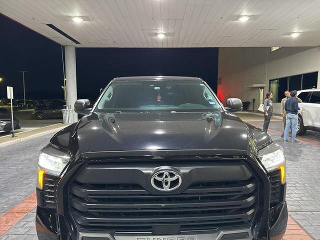 2023 toyota tundra sr