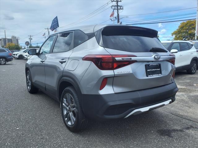 2021 kia seltos lx