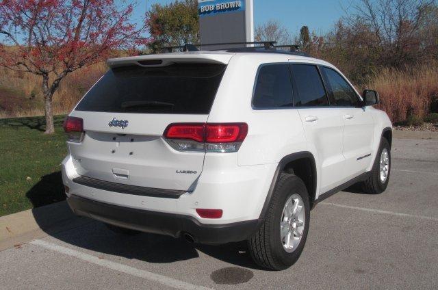 2020 jeep grand cherokee laredo e