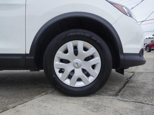 2019 nissan rogue sport s