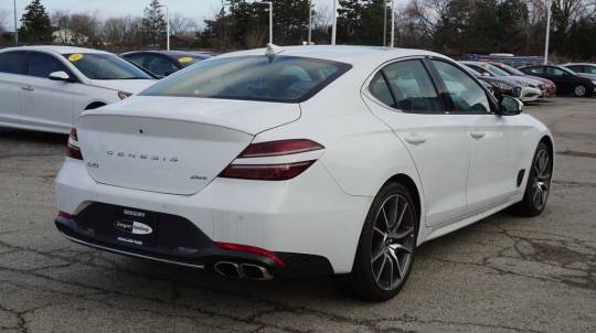 2022 Genesis G70