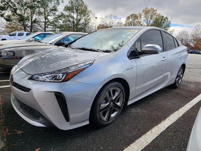 2019 toyota prius l