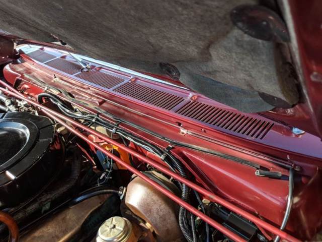 1966 chrysler 300 convertible automatic 3-speed rwd v8 5.9l gasoline