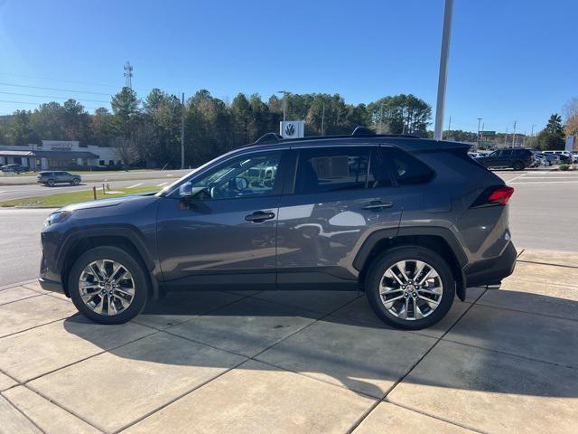 2024 toyota rav4 xle