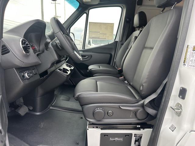2024 mercedes-benz sprinter 2500 high roof