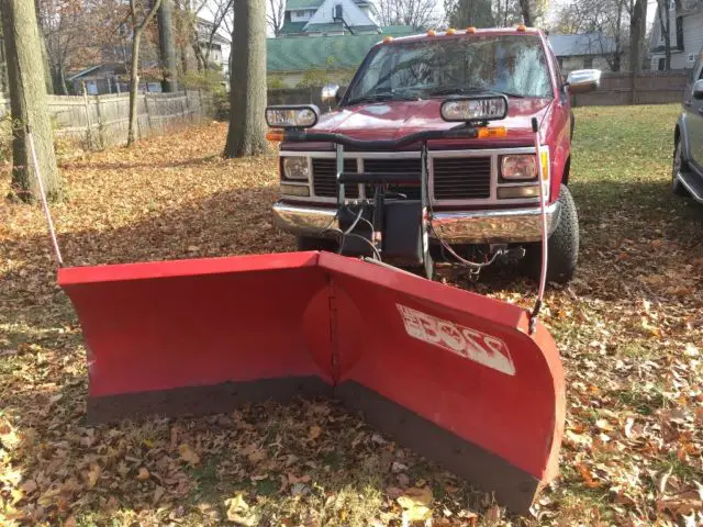 gmc sierra 3500 4x4 with boss v plow