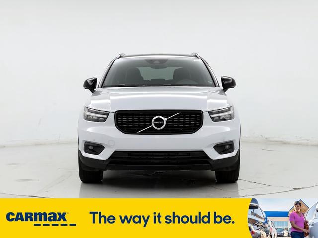2020 volvo xc40 t5 r-design