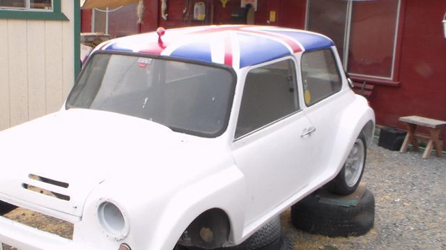 this is... the only mini minus in north america .. one of only 3 flare body cars