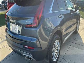 2020 Cadillac XT4 premium luxury