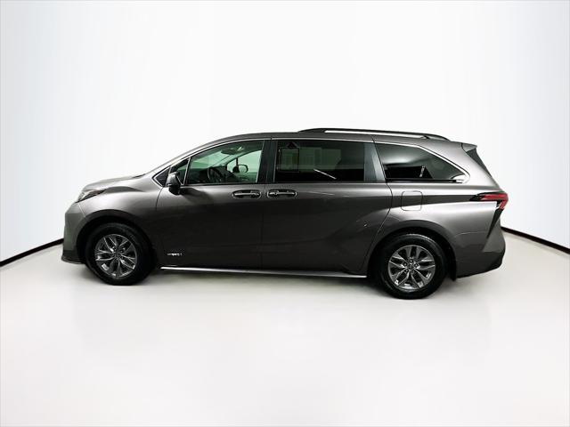 2021 toyota sienna xle 7 passenger