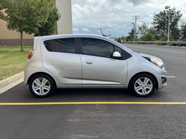 2015 chevrolet spark 1lt