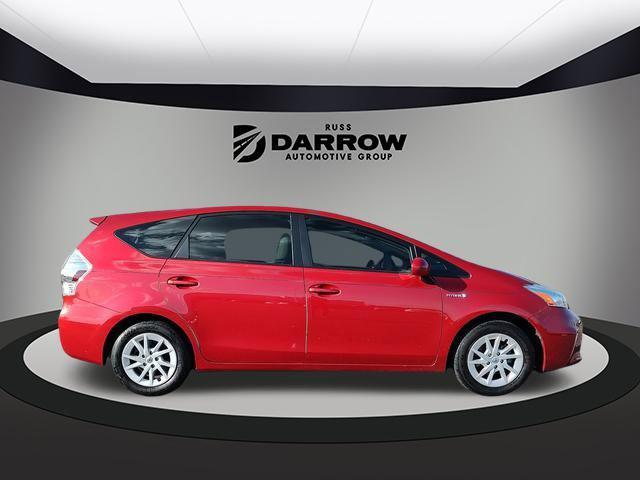 2013 toyota prius v two
