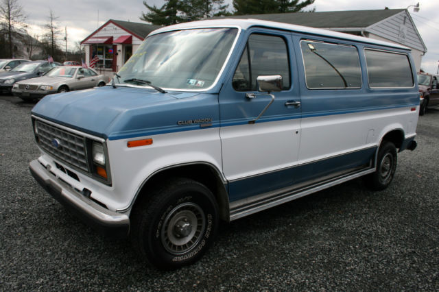 1990 ford e150 **wheel chair lift** **62k miles**