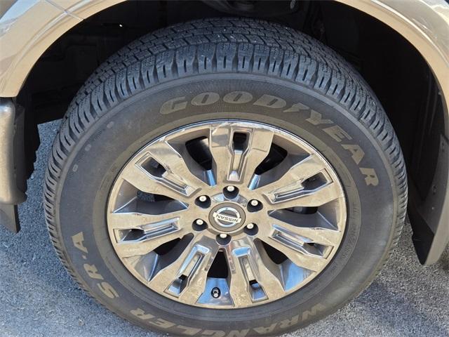 2017 nissan titan platinum reserve
