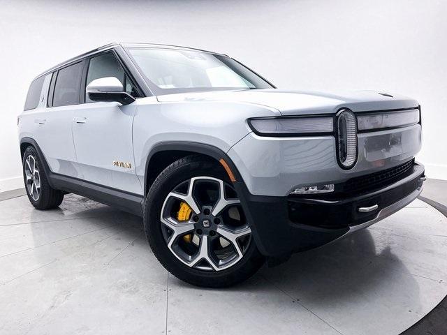 2023 rivian r1s adventure quad motor large pack