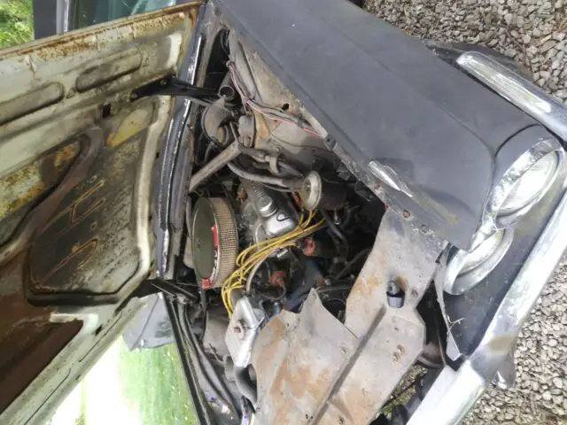 1964 ford thunderbird need little sand & new coat of paint. u b drive classic