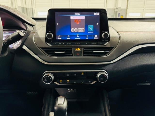 2021 nissan altima 2.5 sr