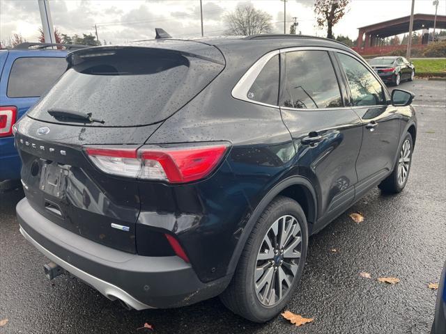 2020 ford escape titanium