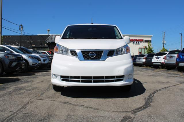2020 nissan nv200 sv