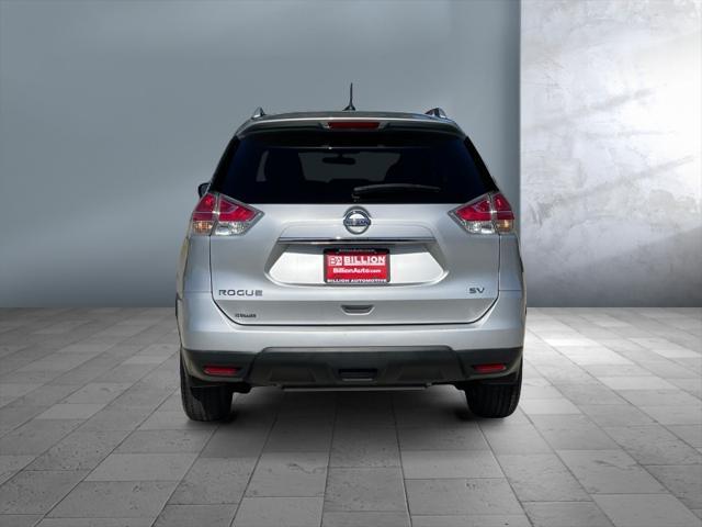 2015 nissan rogue sv