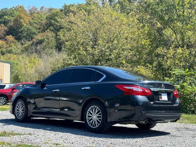 2016 nissan altima 2.5 s