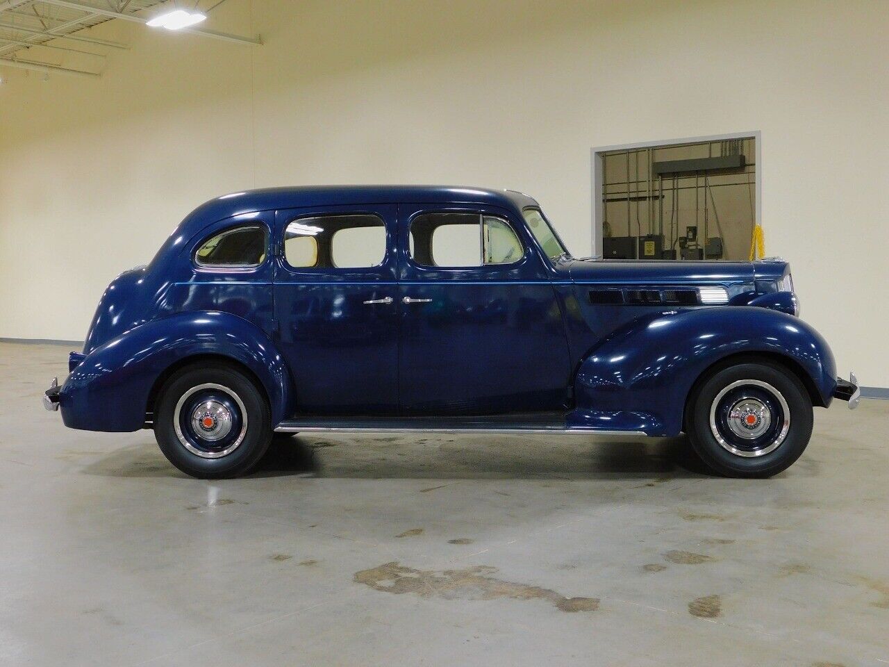 1938 packard 1600 sedan